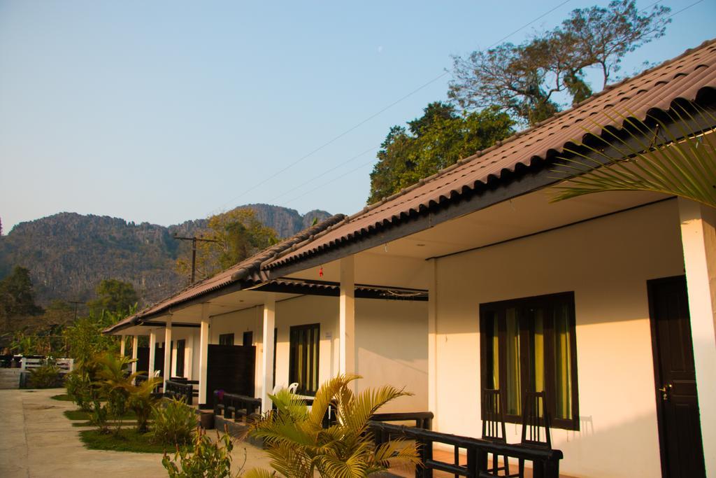 Somsiri Resort Vang Vieng Exterior photo